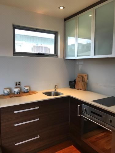 Salt Box Hideaway Hideaway