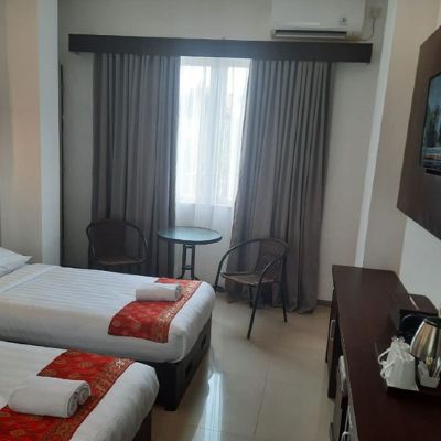 Superior Twin Room TANAHOTEL Padang Promo Code