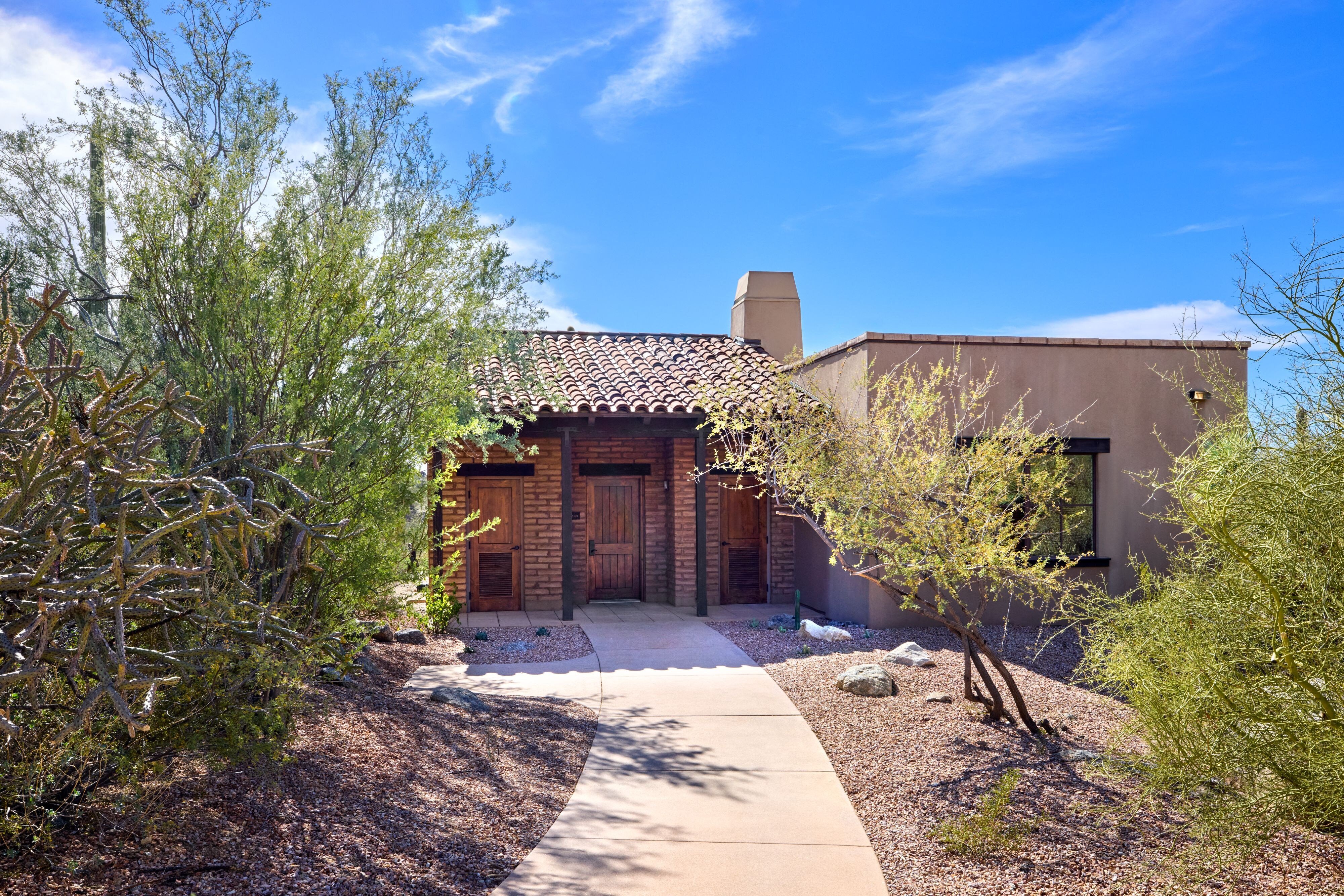 爐邊小別墅一臥室套房 - 設有特大床與私人梳化床