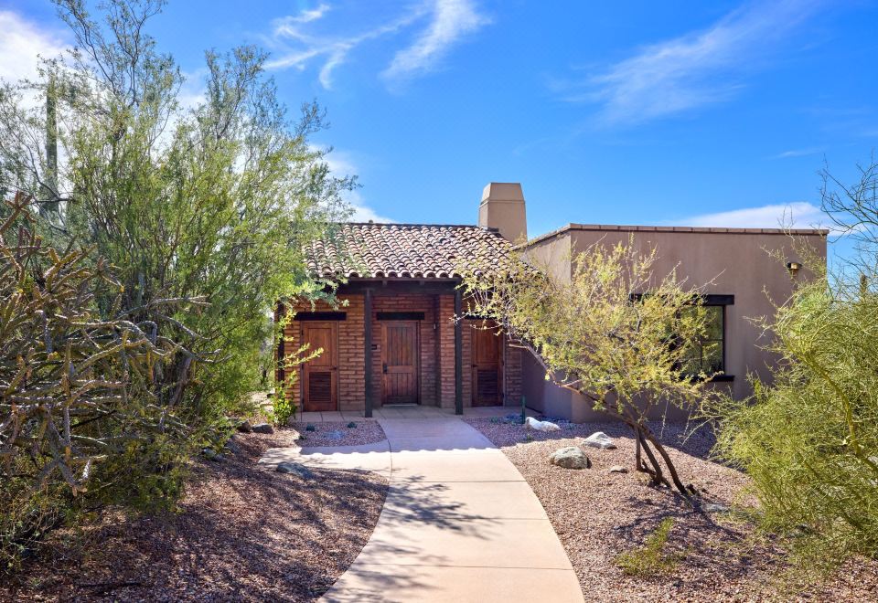 The Ritz-Carlton, Dove MountainFireside Casita, 1 Bedroom Suite, 1 King, Private Sofa Bed