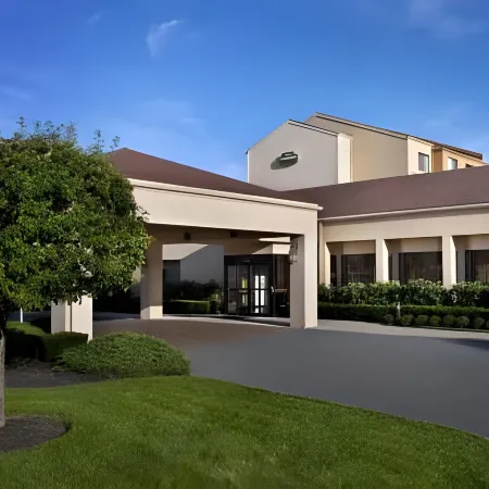 Courtyard Fishkill Отели в г. Фишкилл