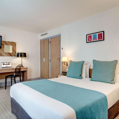 Superior Double Room Hotel Caumartin Opéra - Astotel Paris Promo Code