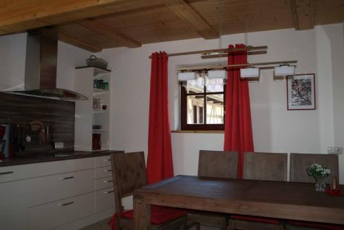 Auszeithof Deluxe Two-Bedroom Apartment