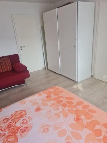 双人房（带独立浴室）