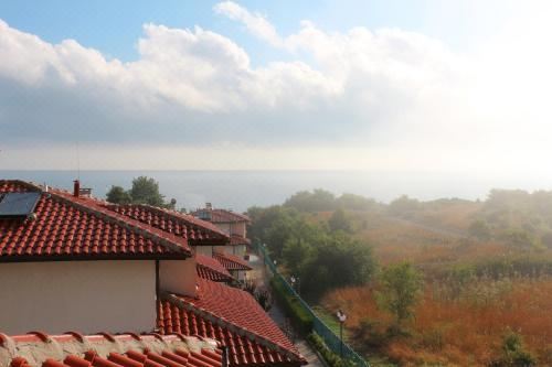 带阳台的海景一卧室公寓