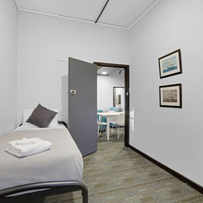 Standard Four-Bedroom Apartment Canberra Accommodation Centre Promo Code