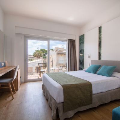 Double Room with Balcony Js Yate Promo Code
