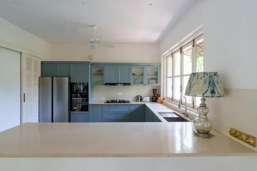 La Pasado - 4BHK Standalone Villa in Assagao with Big Pvt Pool, Bathtub, Caretaker & Secutity La Pasado|Patio|Full Power Backup|Cook Avl