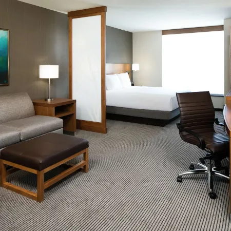 Hyatt Place Kansas City/Lenexa City Center