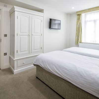 Classic Double or Twin Room, 1 Double or 2 Twin Beds Ommaroo Hotel Promo Code