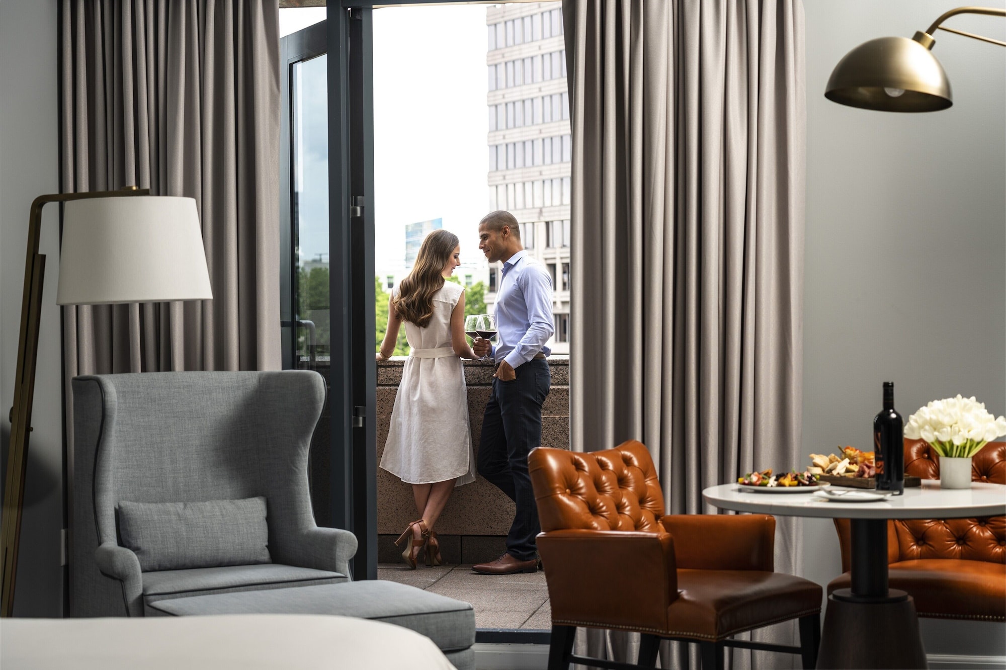 无障碍城景露台房