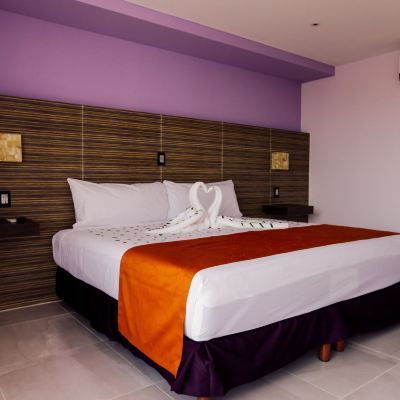 Standard Double Room, 1 King Bed, Ensuite Hotel Kavia Promo Code