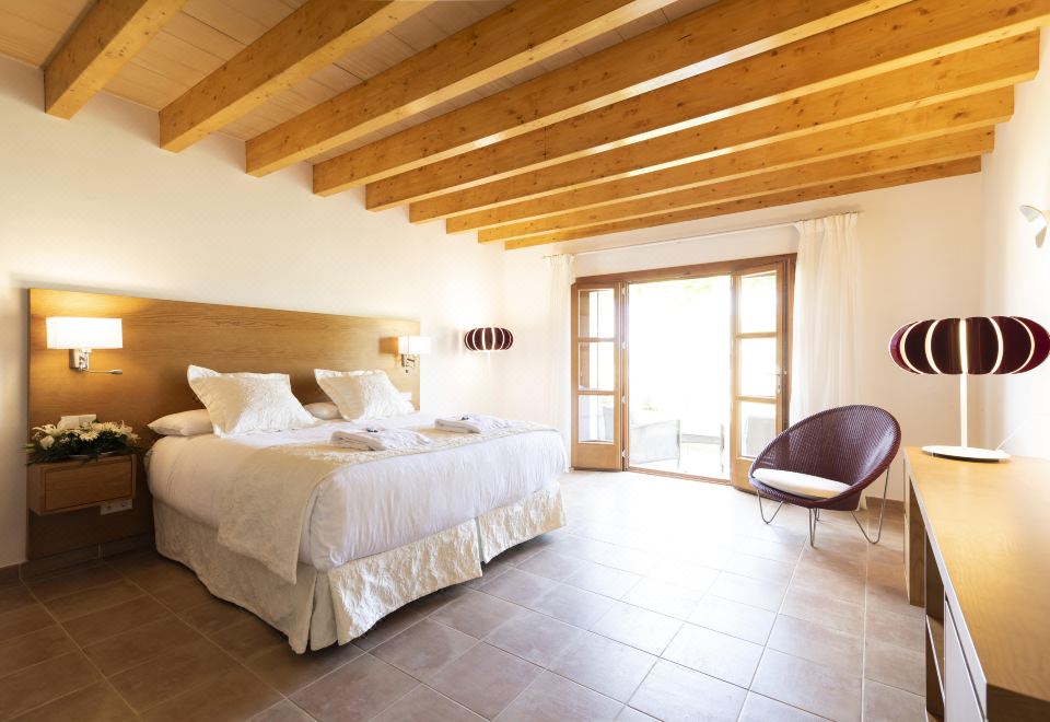 甄选双人或双床房