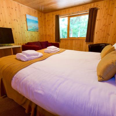 Family Triple Room (Lodge) Loch Ness Drumnadrochit Hotel Promo Code