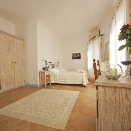 BUE Marino Hotel & Rooftop Bar Отели в г. Доргали