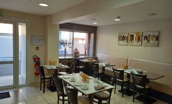 Hôtel Sables d'o et Son Restaurant le 16 Bis - Housity