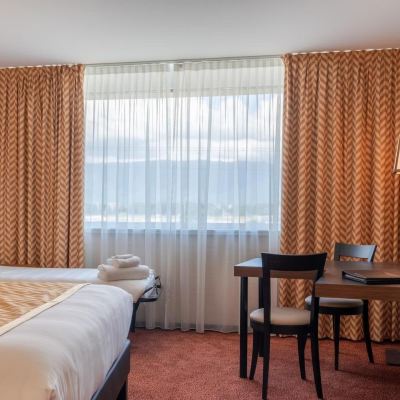 Superior Suite Nash Suites Airport Hotel Promo Code