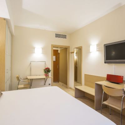 Comfort Garden Room Aparthotel Silver Promo Code