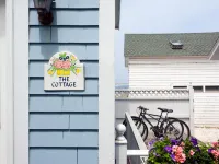 The Blue Dory Inn Hotels in Block Island