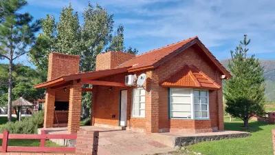 Cabañas Brisas De Los Molles Hoteles en 