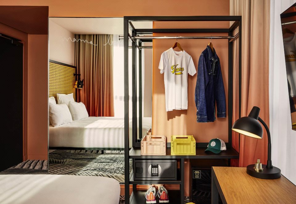 中型双人间（Mama）