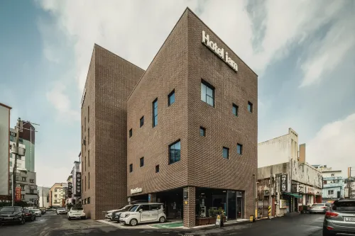 Hotel IAM