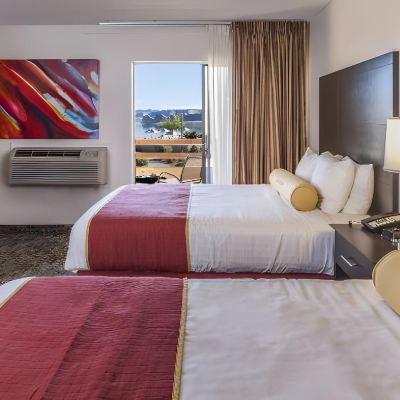 Deluxe King Room with View - Non-Smoking Lake Powell Resort Promo Code