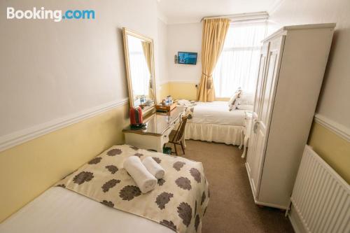 双床房（带淋浴）