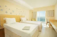 Golden Tulip Macae