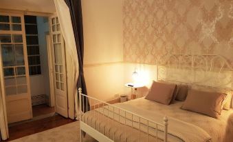 Estrela Charming Rooms by Host-Point