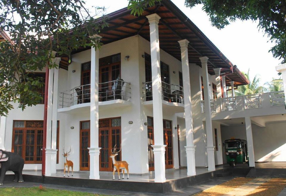 Hotel Mahakumara White House Hotel, Exterior, Hotel Exterior