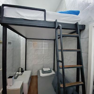 標準三人間 - 帶共用浴室 K 飯店 愛麗華優惠