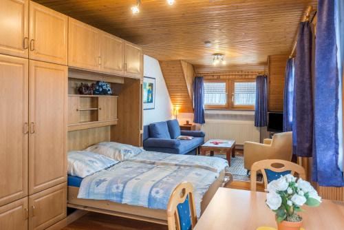 高级一卧室带阳台公寓