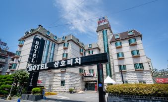 Boryeong (Daecheon) Sanho Beach Hotel