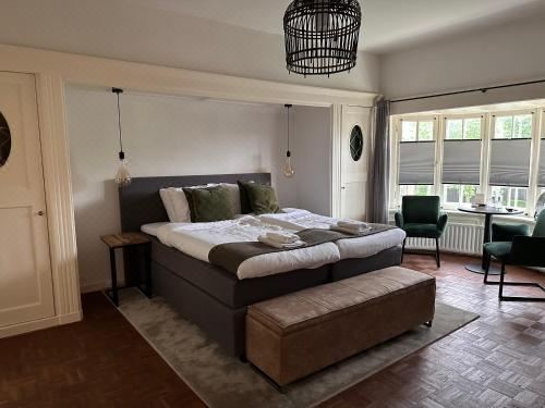 双人房（带独立浴室）