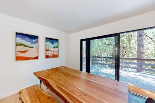 Piney Point Three-Bedroom House