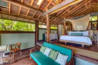 Morgan's Rock Reserve & Ecolodge Отели в г. 