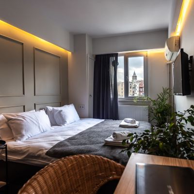 Comfort Double Room Pesa Suites Promo Code
