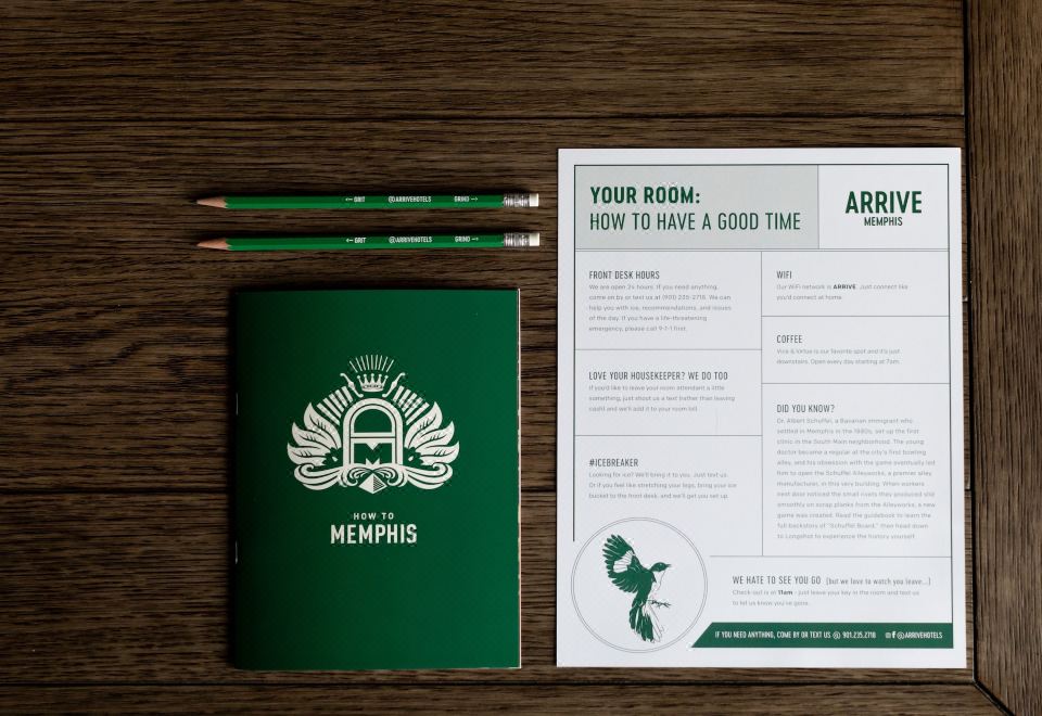 豪华房，1张特大床（转角洛弗特）