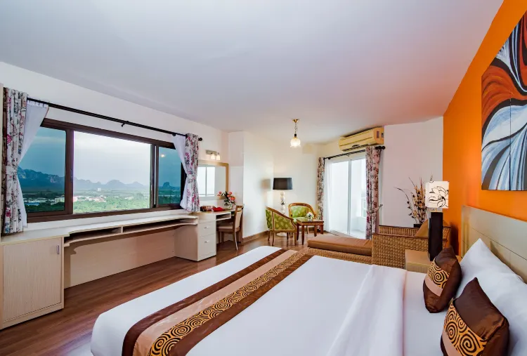 Golden Premier Two View Suites