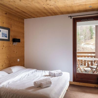 Four-Bedroom Apartment Dormio Resort les Portes du Mont Blanc Promo Code