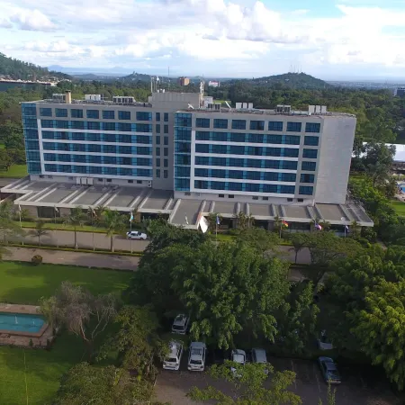 Mount Meru Hotel