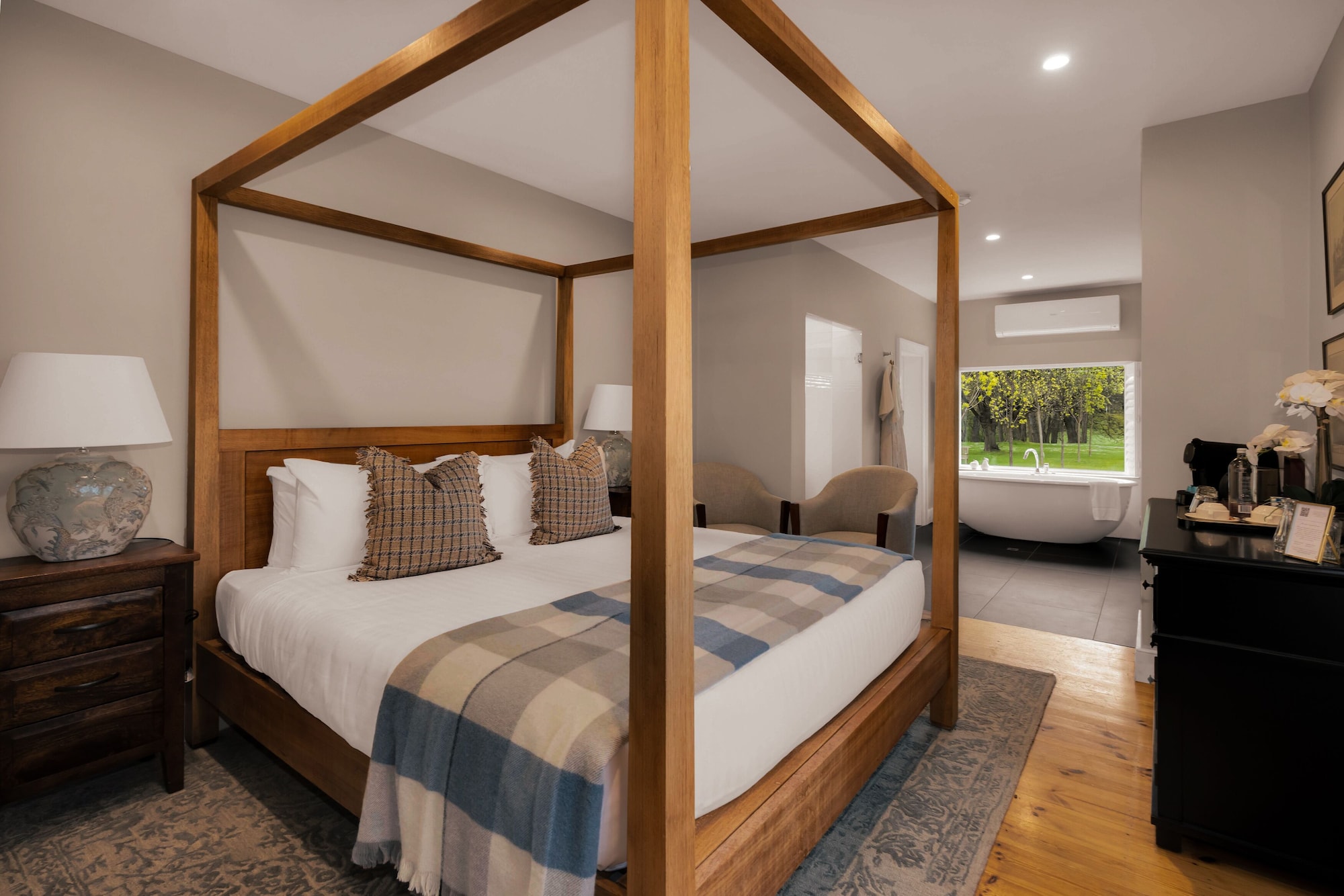 豪华双人或双床间 - 带spa浴缸