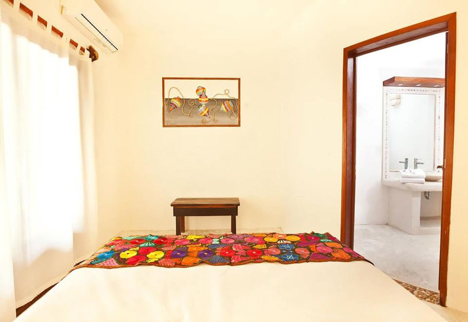 Casa Iguana Holbox - Beachfront Hotel Double Room, 1 Queen Bed