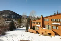 Aspen Ridge Condominiums by Vail Resorts