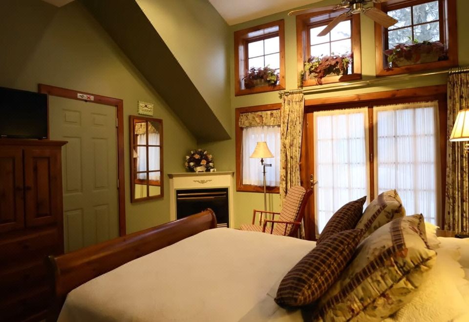 花园豪华房（1张大床，带梳化床）