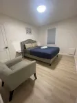 Newly Renovated Luxury 3-Bed 2-Bath Home with Easy Airport Access