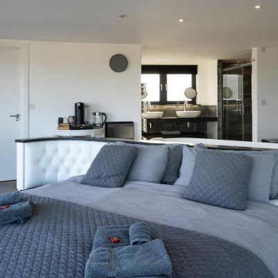 Master Suite Ocean View Uno - St Ives Promo Code