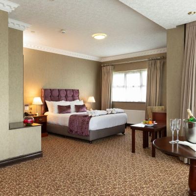 Standard Double Room Seven Oaks Hotel Promo Code