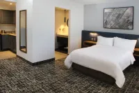 voco SALTILLO SUITES by IHG
